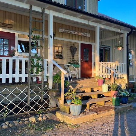 Hostel Karaby Gard, Country Living Kristinehamn Exteriér fotografie