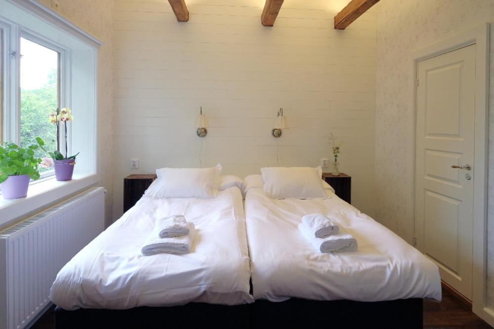 Hostel Karaby Gard, Country Living Kristinehamn Exteriér fotografie