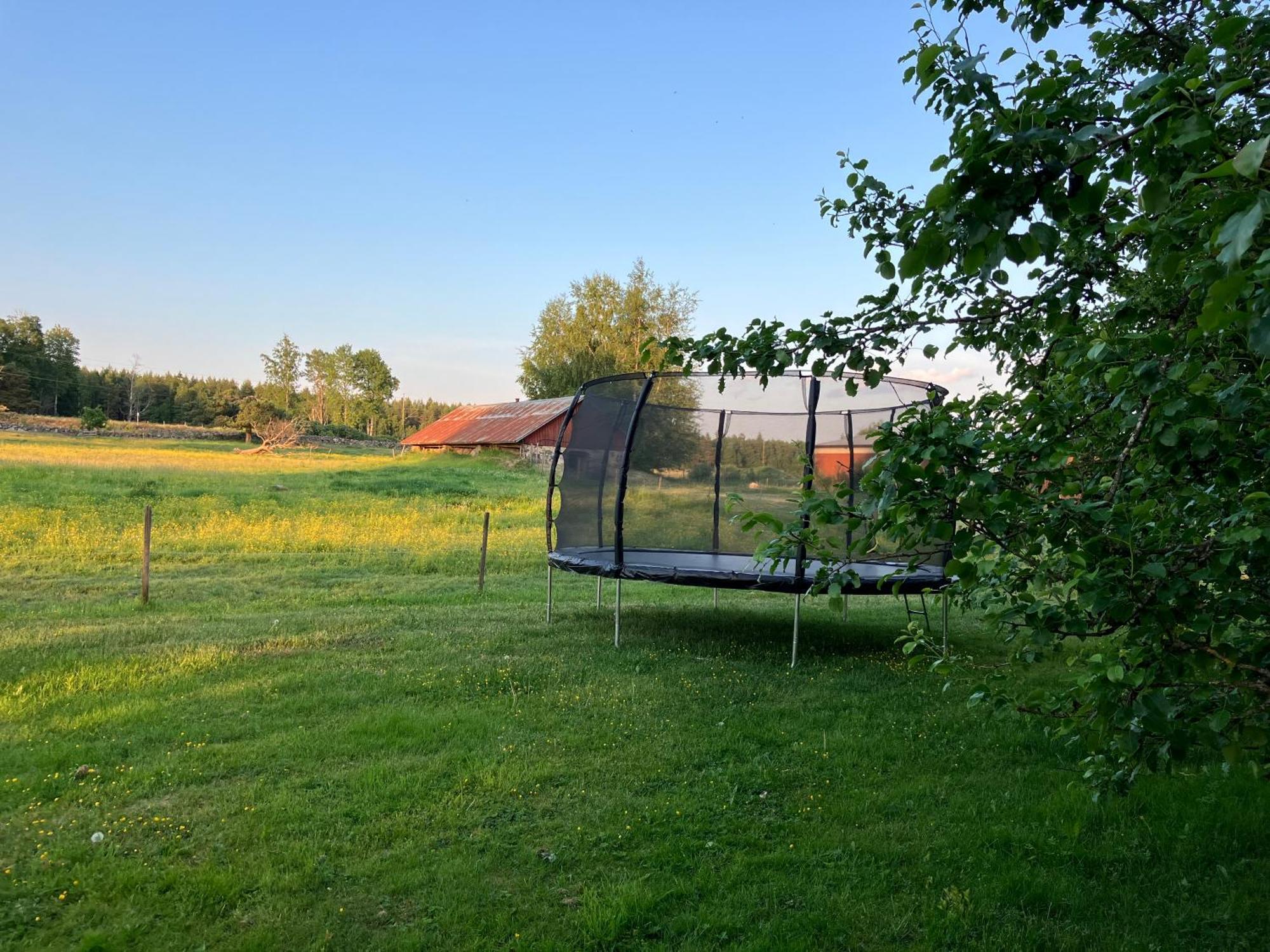 Hostel Karaby Gard, Country Living Kristinehamn Exteriér fotografie