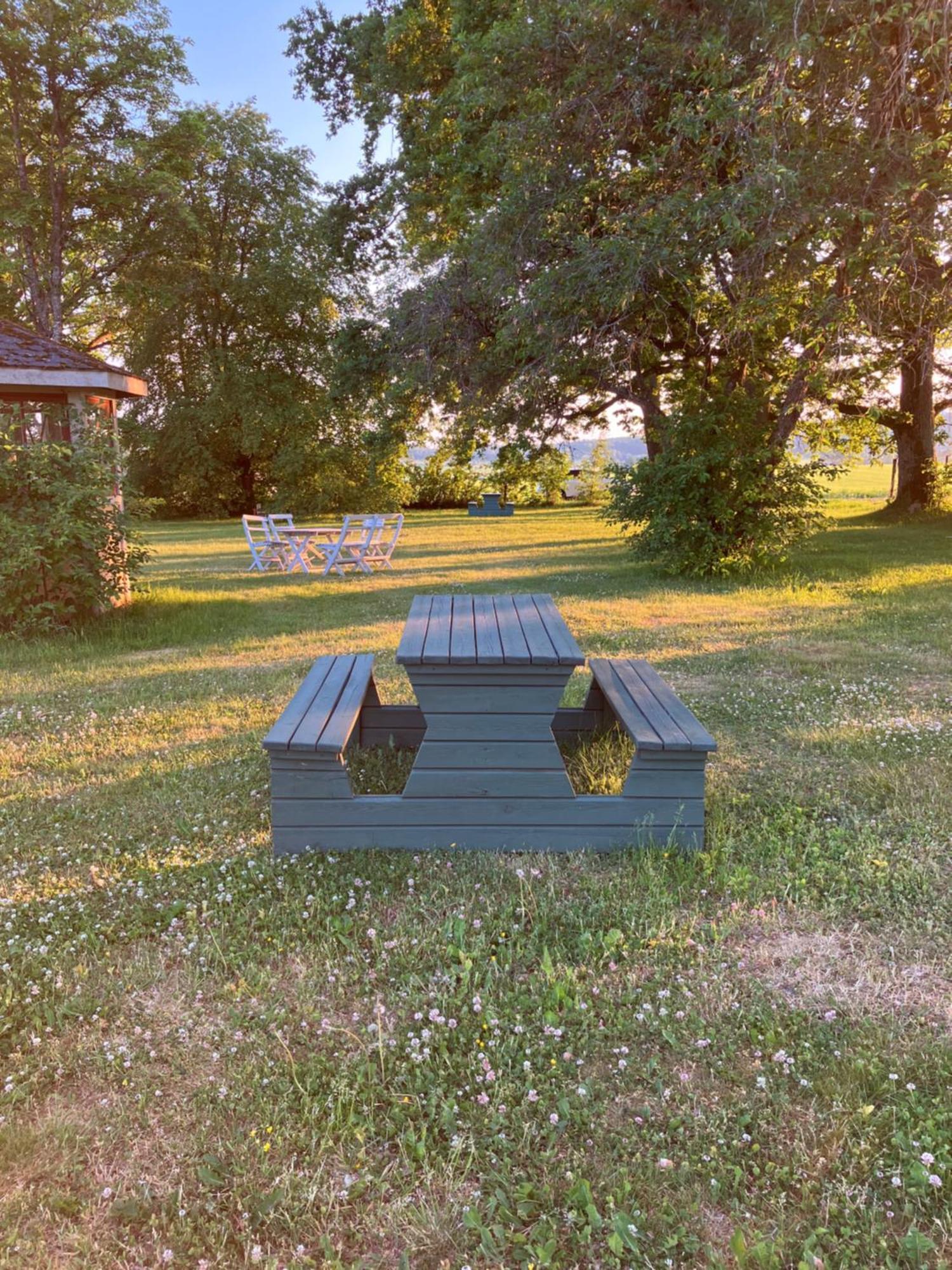 Hostel Karaby Gard, Country Living Kristinehamn Exteriér fotografie
