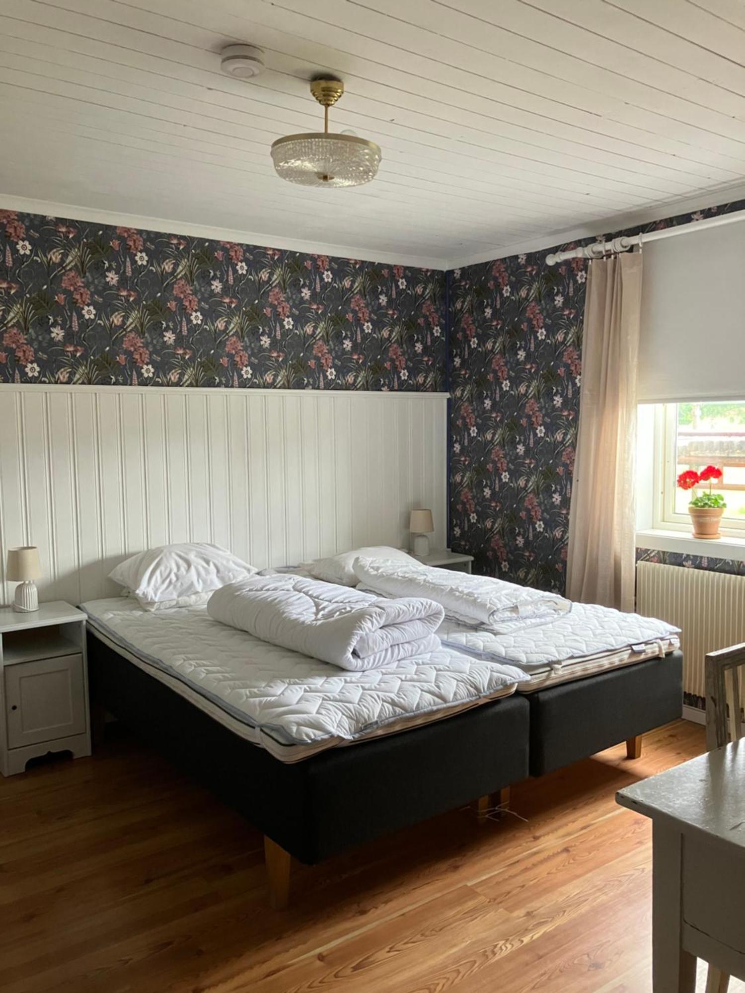 Hostel Karaby Gard, Country Living Kristinehamn Exteriér fotografie